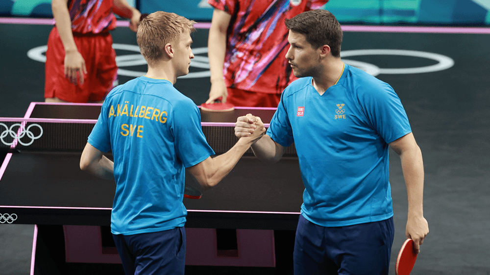 Källberg and Karlsson playing doubles at the Olympics